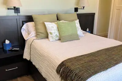 Image de Country living with city amenities