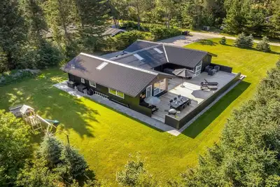 Image de \"Ema\" - 1. 9km from the sea by Interhome