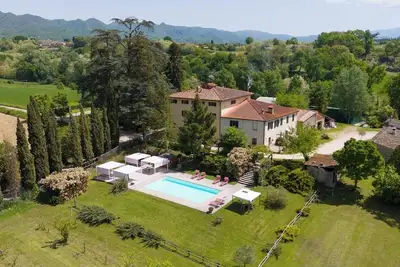 Image de Villa la Topaia Borgo San Lorenzo, de la Toscane
