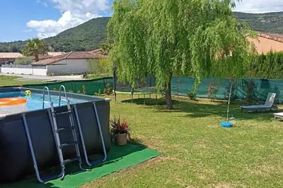 Image de Grande maison*** 8 personnes confortable, bien équipée, au calme