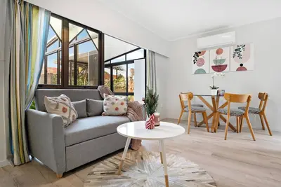 Image de Peaceful & Stylish home in Top Epsom school Zone