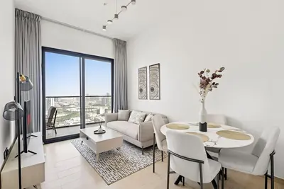 Image de Cozy 1-Bedroom in Jvc