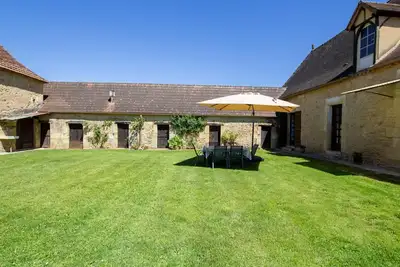 Image de Gîte familial avec jardin dans un ancien corps de ferme au cœur de la Dordogne