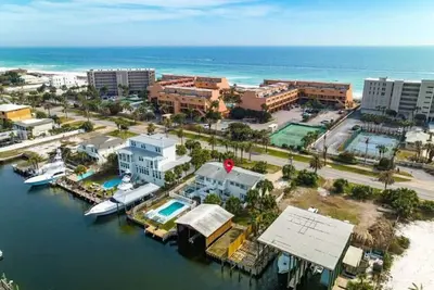 Image de Beach & Boat | Private Beach Access Retreat