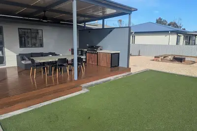 Image de Relax on Royston - Dog friendly, short walk to the beach!