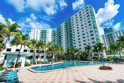 Image de Hollywood Beach, 6ème étage, bâtiment sur la plage