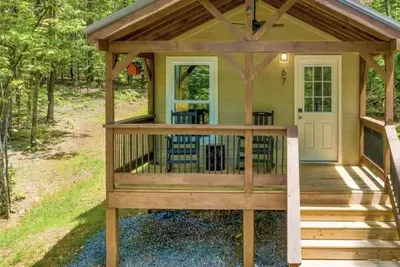 Image de Fern Cottage in Menlo, Ga!