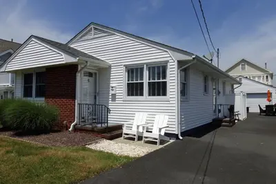 Image de Wash209 | 3br 2 ba Ranch 2 blocks to Bradshaws Beach! Linens Included!