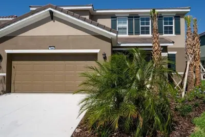 Image de Beautifully Furnished Villa In Solterra Resort, Fun For All Ages, Come Stay! !