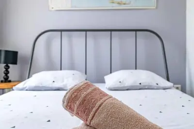 Image de Appartement sympa et cosy, 5' centre, pkg gratuit