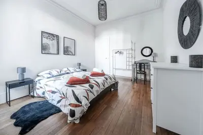 Image de Grand appartement avec terrasse, rdc, pkg gratuit