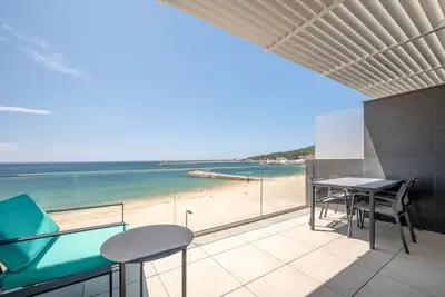 Image de GuestReady - Golden sea view retreat 2