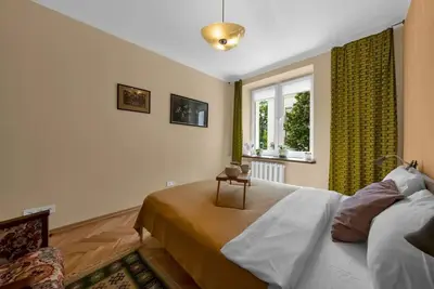 Image de 70m2 Warsaw Wola Apt - Workspace, Piano, Bus&Tram - by Rentujemy