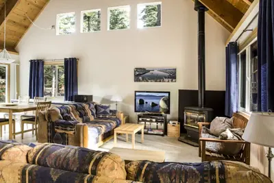 Image de Coleman Cabin, Dog-Friendly