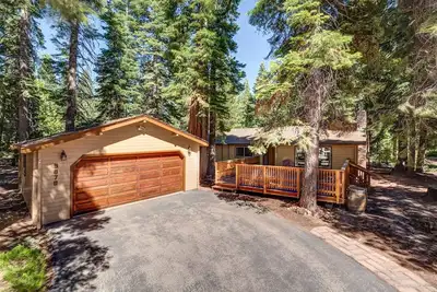 Image de Zoss Cabin, 4bd/2ba, Private Hot Tub