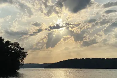 Image de Family reunion at Lake of the Ozarks \n Eagle Point 🦅 Rocky Mount Missouri