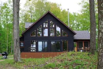 Image de Nick Lake Lodge at Schliesmann Estates