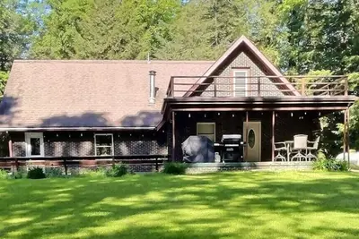 Image de The Stumble Inn - Secluded and Cozy Camp