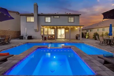 Image de New Luxury Villa - Pool • Spa • Game Heaven