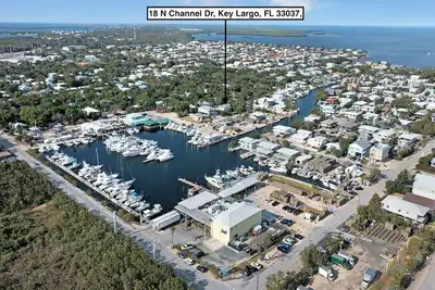 Image de Spacious Key Largo Waterview House, Walking Distance to Marina & Charters! ! !