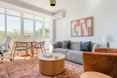 Image de Blueground | SĂŁo Pedro do Estoril, furnished
