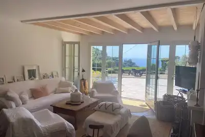 Image de Maison Monaco, Roquebrune Menton Entre Plage et Verdure Château Médiéval