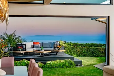 Image de Modern Oceanview Gem with Saltwater Pool & Spa