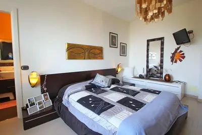 Image de Maison de vacances avec Wifi, Tv, balcon, vue panoramique, parking, près de Forte Dei Marmi