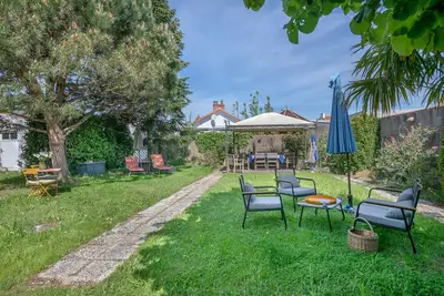 Image de Maison + jardin Ă 200m de la mer Ă La Bernerie