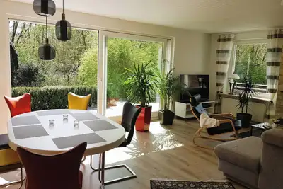 Image de Schöne 120 qm Ferienwohnung + 50 qm Sonnenterrasse im Grünen-stockelsdorf/lübeck