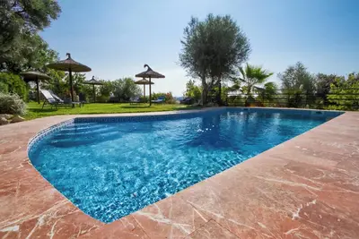 Image de Homerez - Maison charmante à Petra avec jardin et piscine partagée