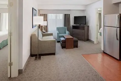 Image de Perfect for a Family Stay! Multiple Bedrooms w\/ Seating Area | Right Off I-35