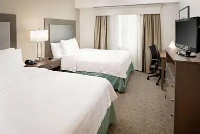 Image de Spacious Suite w\/ Living Area and Kitchen | 15 Mins Drive from Downtown