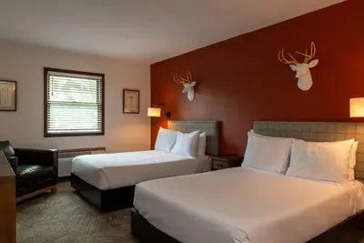 Image de Enjoy Natural Beauty Right Off Schroon Lake | 3 Cozy Units