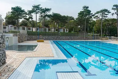 Image de Camping Village Mare Pineta Baia Lux fĂĽr 5 Personen