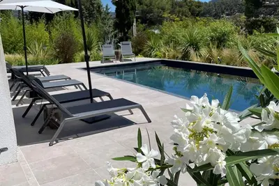 Image de 3. Loulou. Home Cassis - Maison Julou