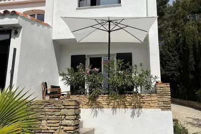 Image de 3. Juju. Home Cassis - Maison Julou