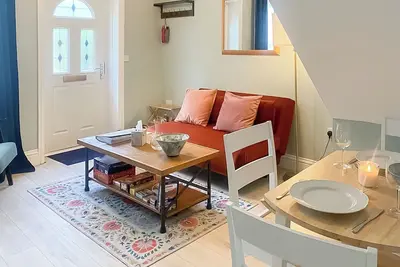 Escape to Welsh Yard Cottage, a charming one-bedroom holiday retreat in Penrith town centre.