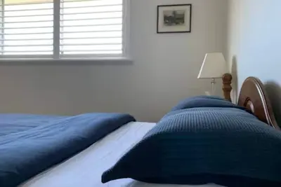 Image de Cute upstairs 2 bedroom apartment perfect for short stays while visiting Albany