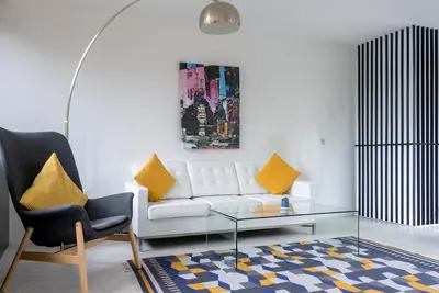 Image de GuestReady - Luxueuse maison Ă Ballsbridge