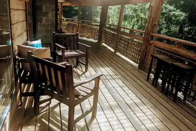 Image de The Ol' Dive Lodge in Q-Cove