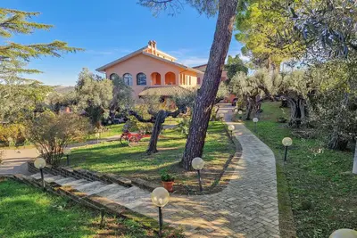 Image de Superbe maison de 3 chambres à Moscufo