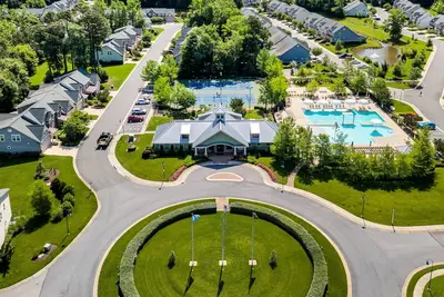 Image de Pool, Fire Pit, Kids Mega Room 5mi from Bethany Beach - Forest Landing