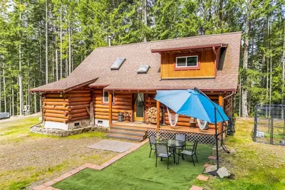 Image de 10-Acre Pvt Retreat! Hot Tub & FirePit, Lk Access