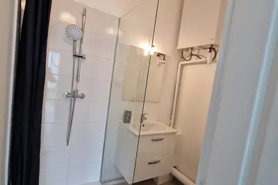 Image de Superbe Maison Avec Accès au Jardin - Très Proche Sites Jo