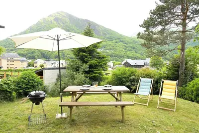 Image de Chalet 'Appartement Les Isards' avec vue sur la montagne, Wi-Fi et climatisation