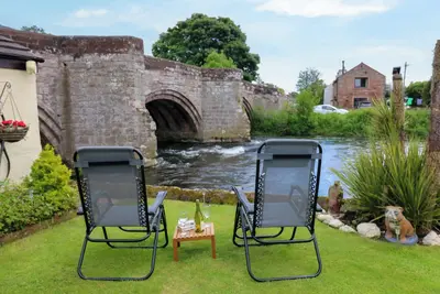 River Cottage, pet friendly, character holiday cottage in Penrith