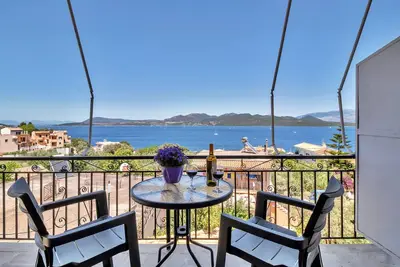 Image de Appartement 'Tasoula's Vista' avec vue sur mer, Wi-Fi et climatisation