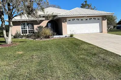 Image de Cozy Sebring Raceway Retreat