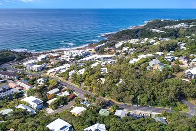 Image de Treetops on Millen in the heart of Coolum Beach